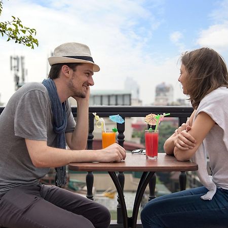 Holiday Emerald Hotel Ханой Екстер'єр фото
