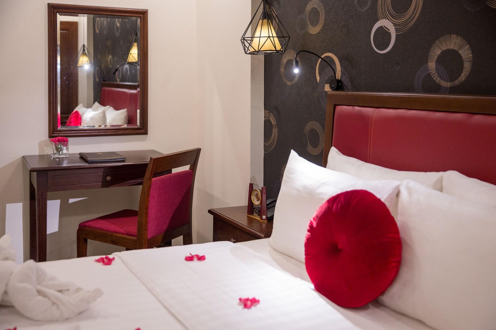 Holiday Emerald Hotel Ханой Екстер'єр фото